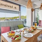 Lejlighed Moonlight Z Basenem I Parkingiem - Plazowa - *
