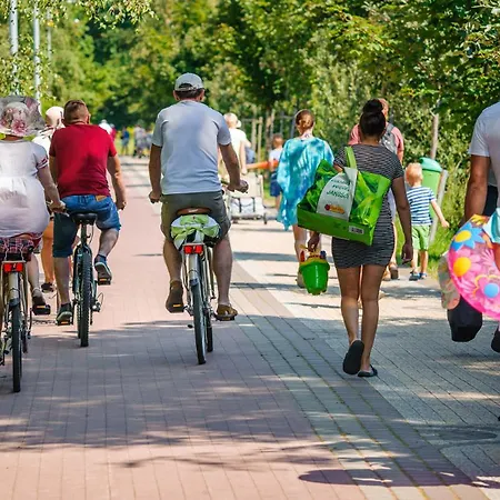 Moonlight Z Basenem I Parkingiem - Plazowa - * Kolobrzeg