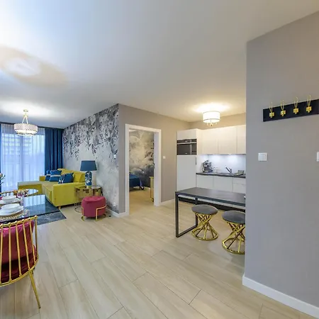 Apartment Moonlight Z Basenem I Parkingiem - Plazowa - Kolobrzeg