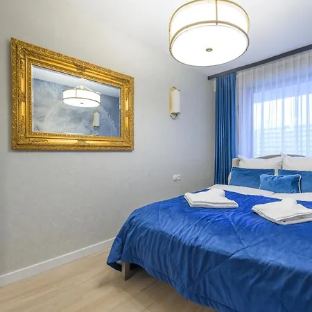 Moonlight Z Basenem I Parkingiem - Plazowa - 公寓