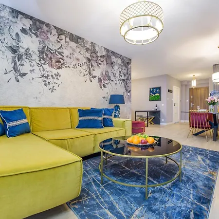 Moonlight Z Basenem I Parkingiem - Plazowa - * 科沃布热格